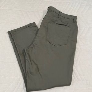 Banana Republic factory Traveler Jeans